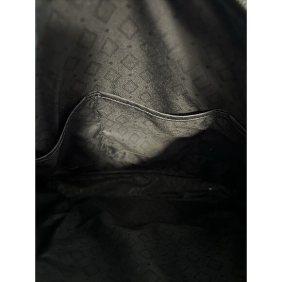 Vera Bradley Lighten Up Hipster Toucan Party Crossbody Navy Pineapples GUC! - Picture 6 of 6